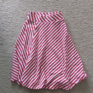 SO Kohls - Red stripped skirt